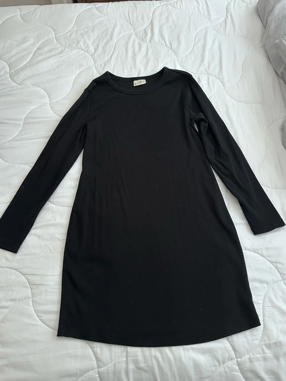 Universal Thread Long-Sleeve Dress - Picture 5 of 13